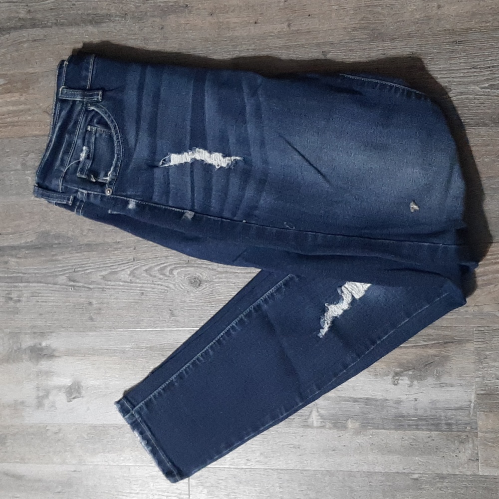 KanCan Curvy Distressed Skinny Jeans